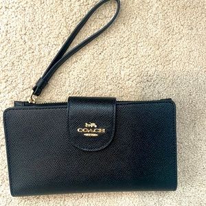 Coach Outlet tech wristlet